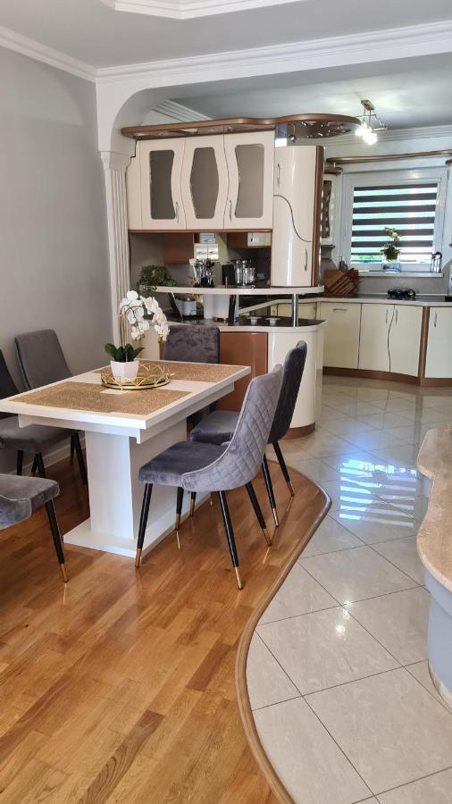 Apartament Deluxe 2 Oswiecim Dış mekan fotoğraf